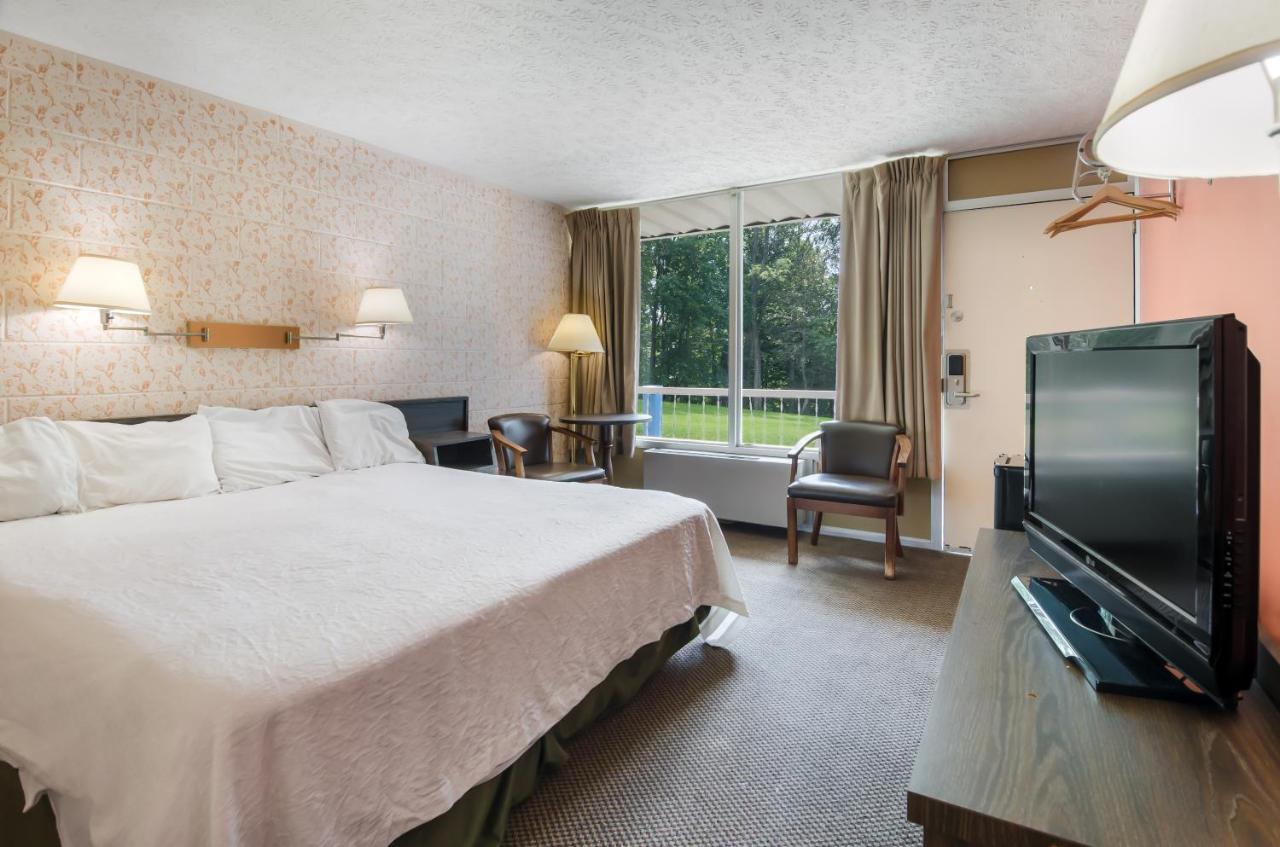 Americas Best Value Inn ウィズビル エクステリア 写真
